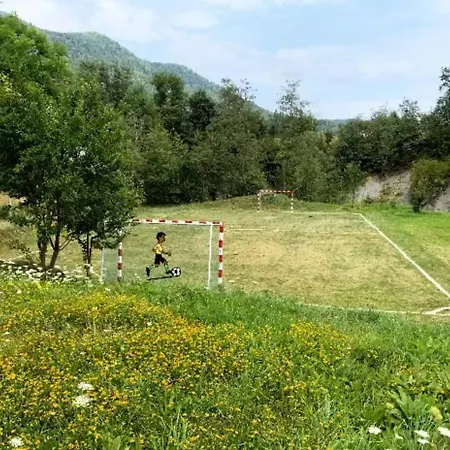 بيت خشبي In Muntii Vrancei - - Lepsa Cu Ciubar Si Sauna