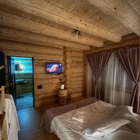 بيت خشبي In Muntii Vrancei - - Lepsa Cu Ciubar Si Sauna