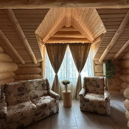 In Muntii Vrancei - - Lepsa Cu Ciubar Si Sauna بيت خشبي